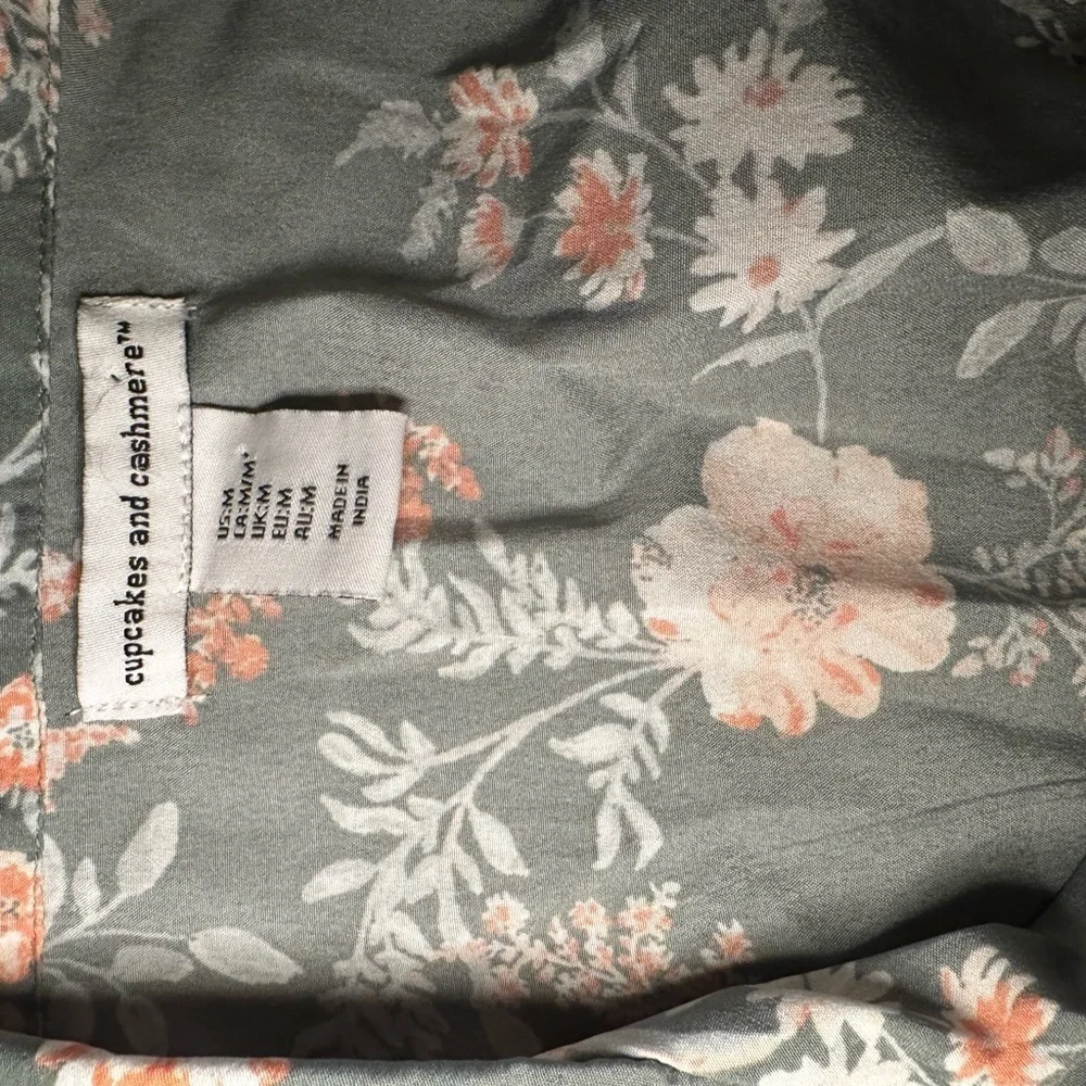 cupcakes & cashmere Green Floral Pajama Set - Picture 7 of 9